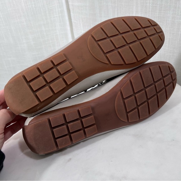 Vaneli Aedan Leather Studded Loafers Size 9 - Picture 12 of 13